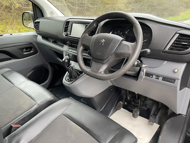 Peugeot Expert 1.6 BlueHDi 1000 Professional Compact Panel Van SWB Euro 6 6dr - U538