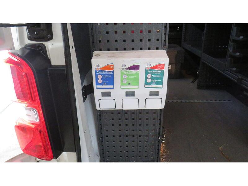 Citroen Dispatch 1.5 BlueHDi 1000 Enterprise M FWD 2 Euro 6 (s/s) 6dr - U540