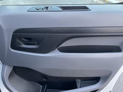 Citroen Dispatch 1.5 BlueHDi 1000 Enterprise M FWD 2 Euro 6 (s/s) 6dr - U540