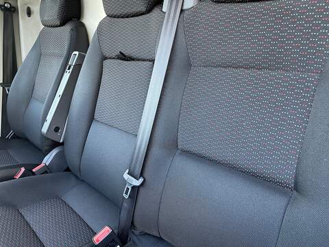 Citroen Relay 2.2 BlueHDi 35 Enterprise L2 High Roof Euro 6 (s/s) 5dr - U541