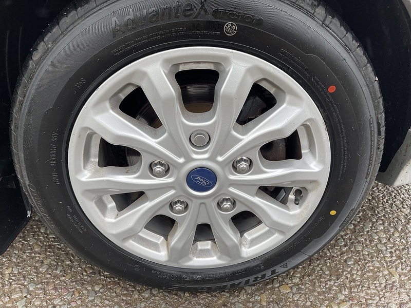 Ford Tourneo Custom 2.0 320 EcoBlue MHEV Titanium L2 Euro 6 (s/s) 5dr - U542