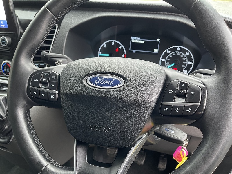 Ford Tourneo Custom 2.0 320 EcoBlue MHEV Titanium L2 Euro 6 (s/s) 5dr - U542