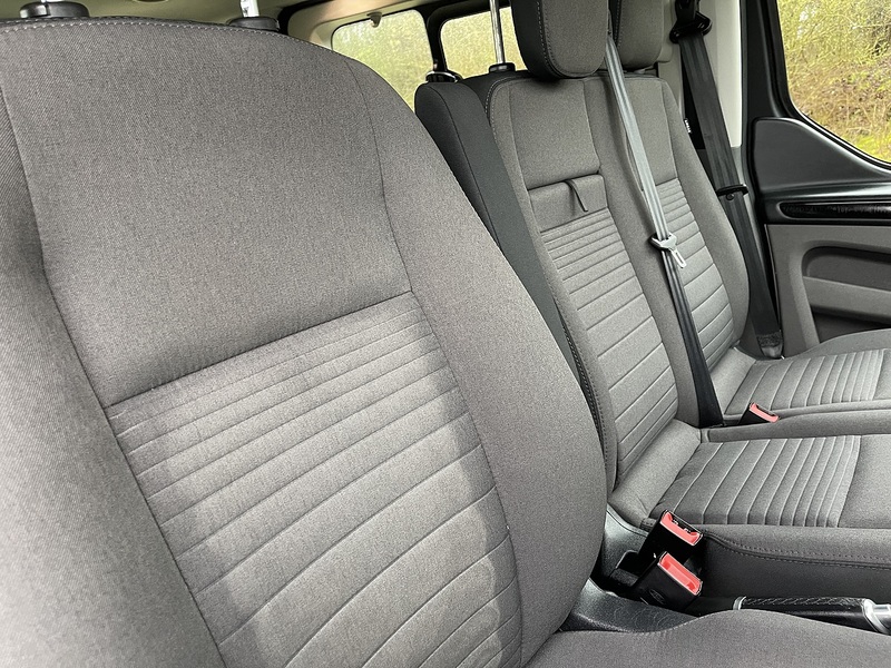 Ford Tourneo Custom 2.0 320 EcoBlue MHEV Titanium L2 Euro 6 (s/s) 5dr - U542