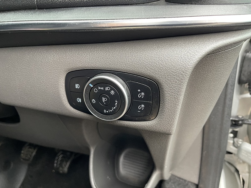 Ford Tourneo Custom 2.0 320 EcoBlue MHEV Titanium L2 Euro 6 (s/s) 5dr - U542