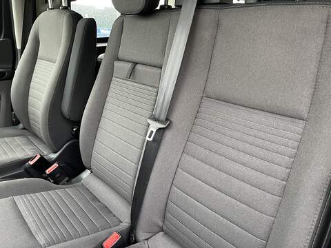 Ford Tourneo Custom 2.0 320 EcoBlue MHEV Titanium L2 Euro 6 (s/s) 5dr - U542