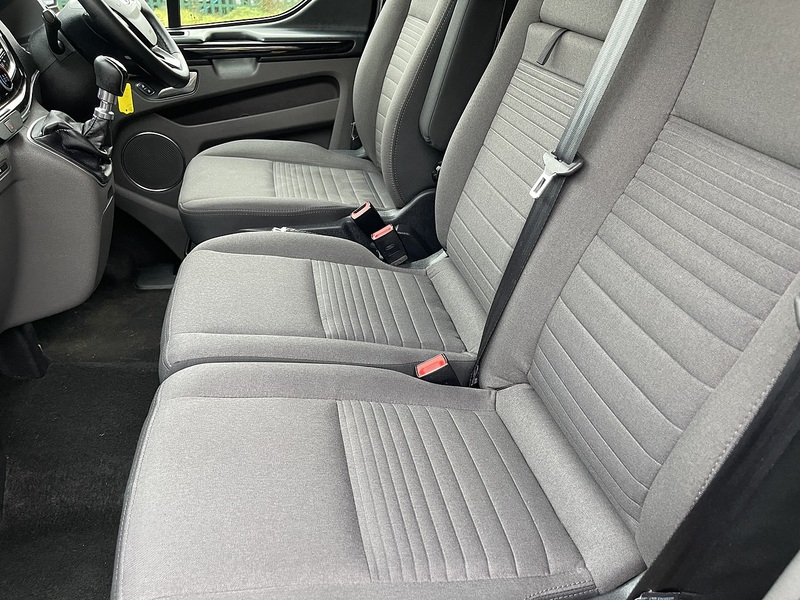 Ford Tourneo Custom 2.0 320 EcoBlue MHEV Titanium L2 Euro 6 (s/s) 5dr - U542