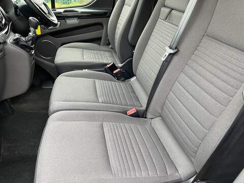 Ford Tourneo Custom 2.0 320 EcoBlue MHEV Titanium L2 Euro 6 (s/s) 5dr - U542