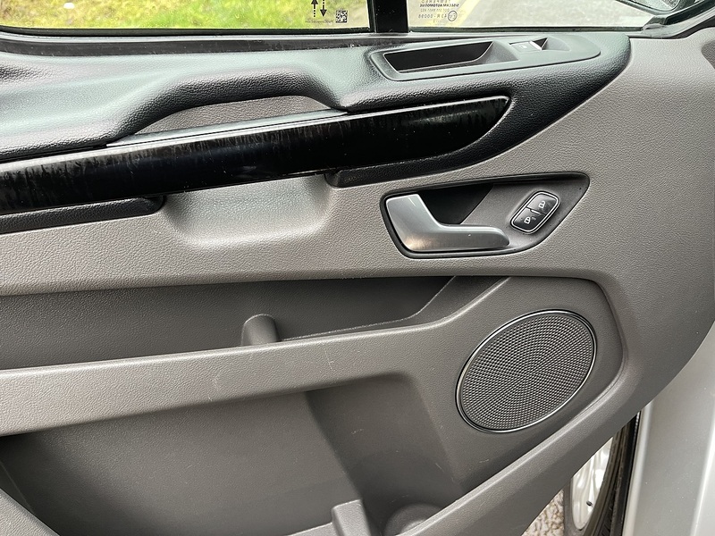 Ford Tourneo Custom 2.0 320 EcoBlue MHEV Titanium L2 Euro 6 (s/s) 5dr - U542