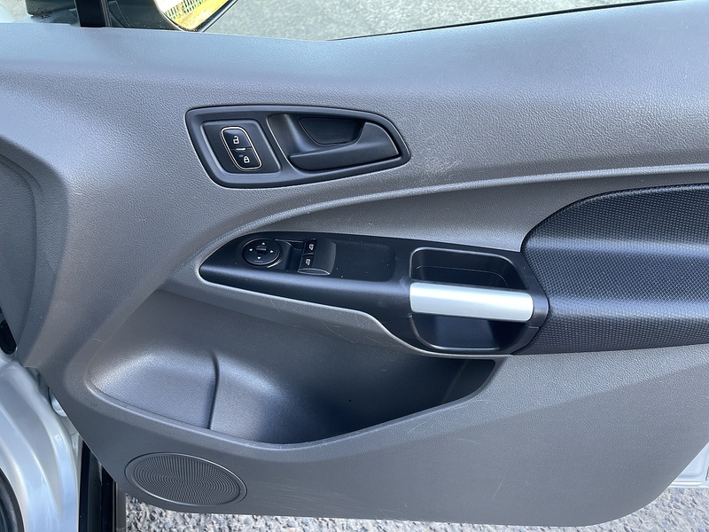 Ford Transit Connect 1.5 200 EcoBlue Trend L1 Euro 6 (s/s) 5dr - U544