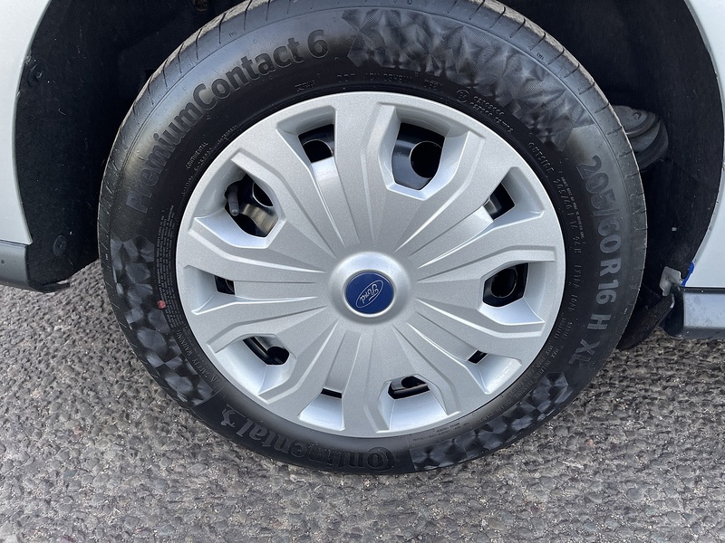 Ford Transit Connect 1.5 200 EcoBlue Trend L1 Euro 6 (s/s) 5dr - U544