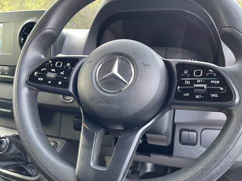 Mercedes-Benz Sprinter 315 Cdi 3.5T LUTON RWD EURO 6 L3 PROG. - U546