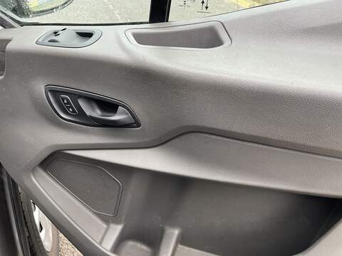 Ford Transit 2.0 350 EcoBlue Trend FWD L3 H2 Euro 6 (s/s) 5dr - U548