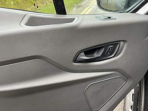 Ford Transit 2.0 350 EcoBlue Trend FWD L3 H2 Euro 6 (s/s) 5dr - U548