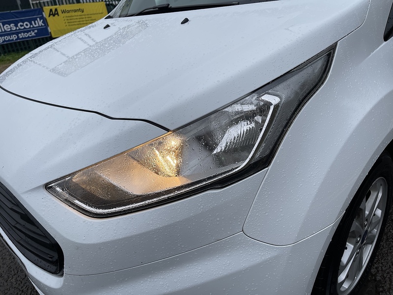 Ford Transit Connect Transit Connect Limited Panel Van 1 Manual Diesel - U549