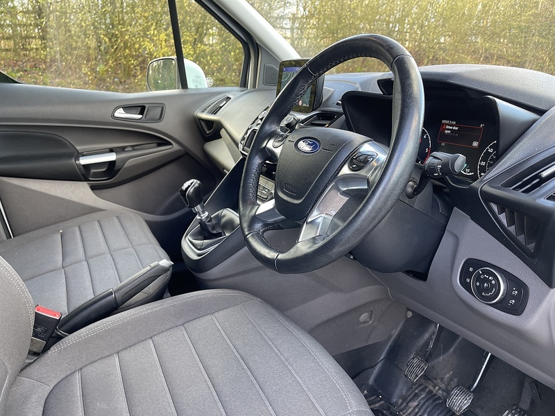 Ford Transit Connect Transit Connect Limited Panel Van 1 Manual Diesel - U549