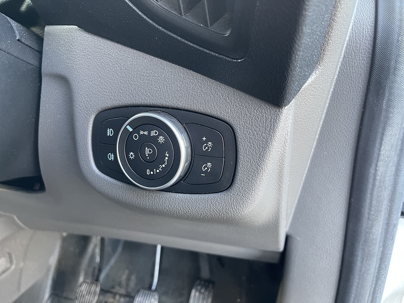 Ford Transit Connect Transit Connect Limited Panel Van 1 Manual Diesel - U549