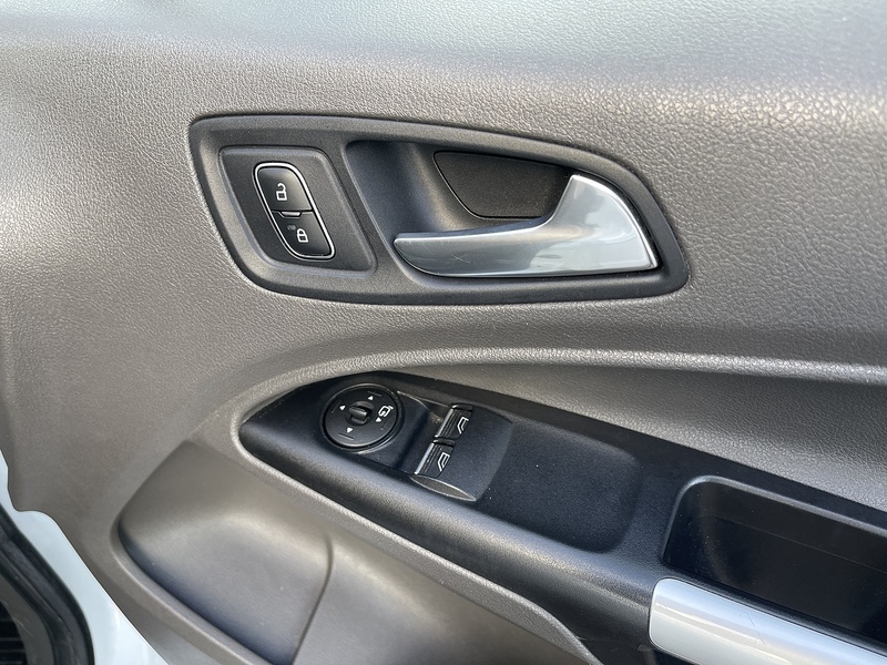 Ford Transit Connect Transit Connect Limited Panel Van 1 Manual Diesel - U549