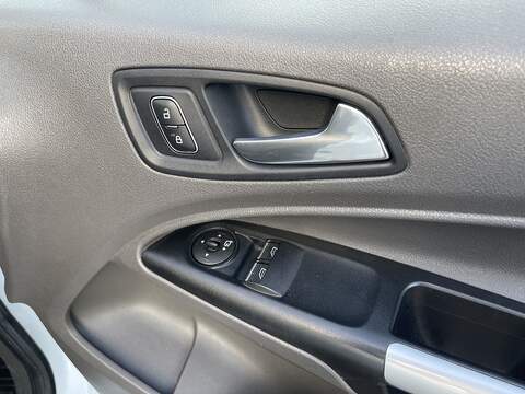 Ford Transit Connect Transit Connect Limited Panel Van 1 Manual Diesel - U549