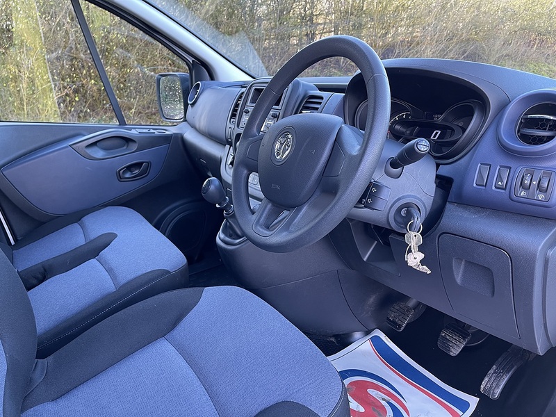 Vauxhall Vivaro 1.6 CDTi 2900 L1 H1 Euro 6 (s/s) 5dr - U551