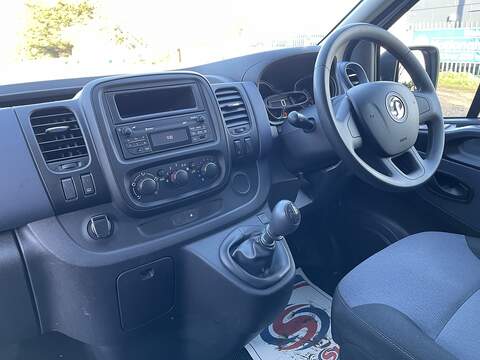 Vauxhall Vivaro 1.6 CDTi 2900 L1 H1 Euro 6 (s/s) 5dr - U551
