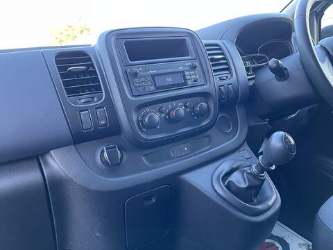 Vauxhall Vivaro 1.6 CDTi 2900 L1 H1 Euro 6 (s/s) 5dr - U551