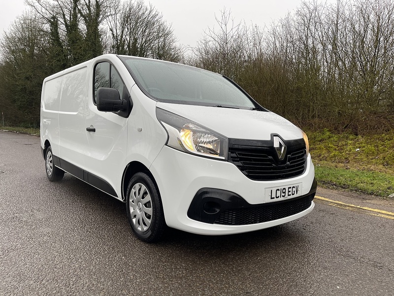 Renault Trafic 1.6 dCi 29 Business+ LWB Standard Roof Euro 6 5dr - U553