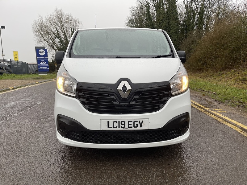 Renault Trafic 1.6 dCi 29 Business+ LWB Standard Roof Euro 6 5dr - U553