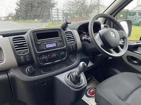 Renault Trafic 1.6 dCi 29 Business+ LWB Standard Roof Euro 6 5dr - U553