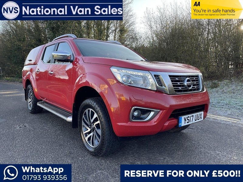 Nissan Navara Navara Tekna Pickup 2 Manual Diesel - U555