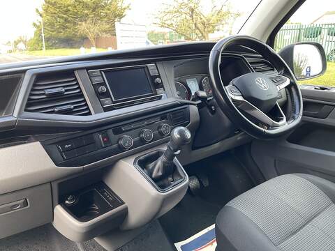 Volkswagen Transporter 2.0 TDI T28 Startline FWD SWB Euro 6 (s/s) 5dr - U557
