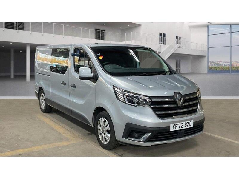 Renault Trafic 2.0 dCi Blue LL30 Sport Crew Van L2 H1 Euro 6 (s/s) 6dr - U560