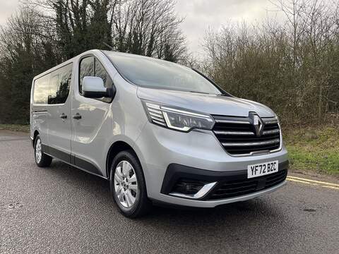 Renault Trafic 2.0 dCi Blue LL30 Sport Crew Van L2 H1 Euro 6 (s/s) 6dr - U560