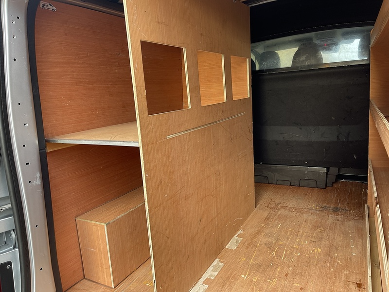 Renault Trafic 2.0 dCi Blue LL30 Sport Crew Van L2 H1 Euro 6 (s/s) 6dr - U560