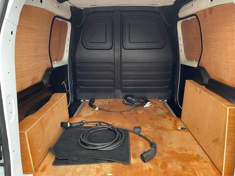 Nissan Townstar 45kWh Acenta Auto L1 6dr - U563