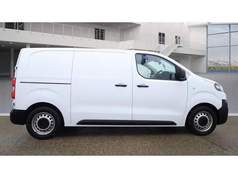 Citroen e-Dispatch e 1000 75kWh Enterprise Pro M Auto MWB 6dr (7.4kW Charger) - U565