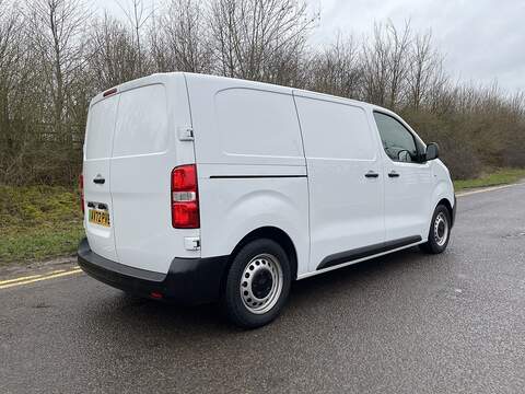 Citroen e-Dispatch e 1000 75kWh Enterprise Pro M Auto MWB 6dr (7.4kW Charger) - U565