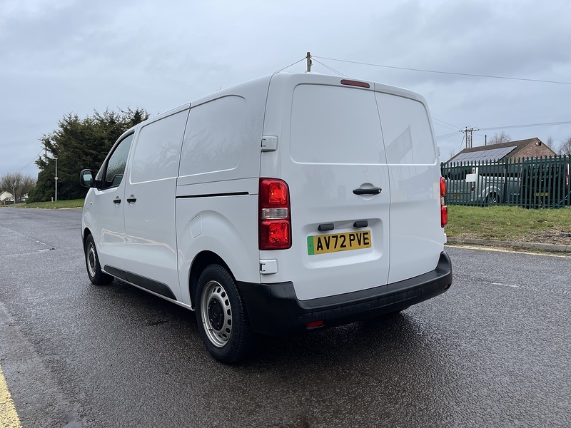 Citroen e-Dispatch e 1000 75kWh Enterprise Pro M Auto MWB 6dr (7.4kW Charger) - U565