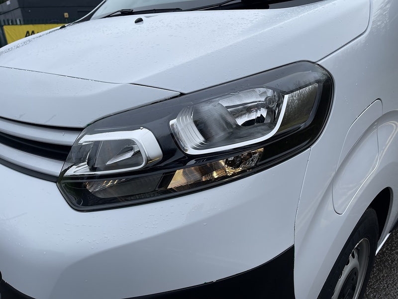 Citroen e-Dispatch e 1000 75kWh Enterprise Pro M Auto MWB 6dr (7.4kW Charger) - U565