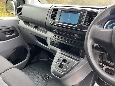 Citroen e-Dispatch e 1000 75kWh Enterprise Pro M Auto MWB 6dr (7.4kW Charger) - U565