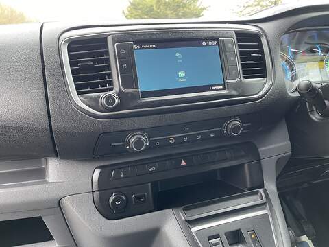 Citroen e-Dispatch e 1000 75kWh Enterprise Pro M Auto MWB 6dr (7.4kW Charger) - U565