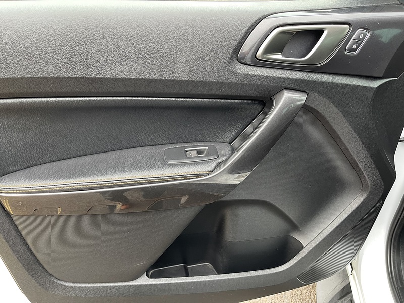 Ford Ranger 2.0 EcoBlue Wildtrak Auto 4WD Euro 6 (s/s) 4dr - U573