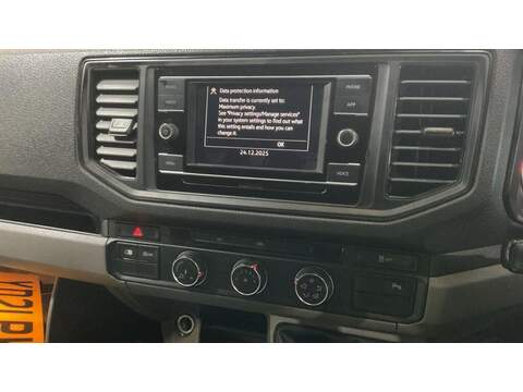 Volkswagen Crafter 2.0 TDI CR35 Trendline FWD LWB High Roof Euro 6 (s/s) 5dr - U575