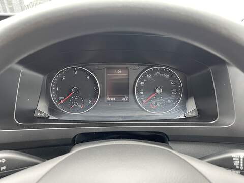 Volkswagen Crafter 2.0 TDI CR35 Trendline FWD LWB High Roof Euro 6 (s/s) 5dr - U576