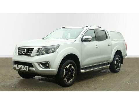 Nissan Navara 2.3 dCi Tekna Auto 4WD Euro 6 4dr - U580