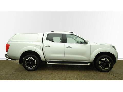 Nissan Navara 2.3 dCi Tekna Auto 4WD Euro 6 4dr - U580