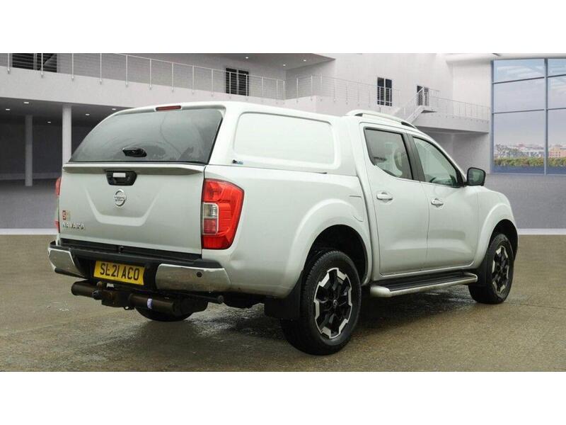 Nissan Navara 2.3 dCi Tekna Auto 4WD Euro 6 4dr - U580