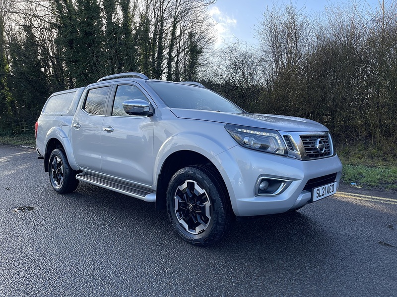 Nissan Navara 2.3 dCi Tekna Auto 4WD Euro 6 4dr - U580