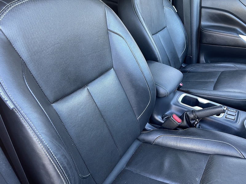 Nissan Navara 2.3 dCi Tekna Auto 4WD Euro 6 4dr - U580