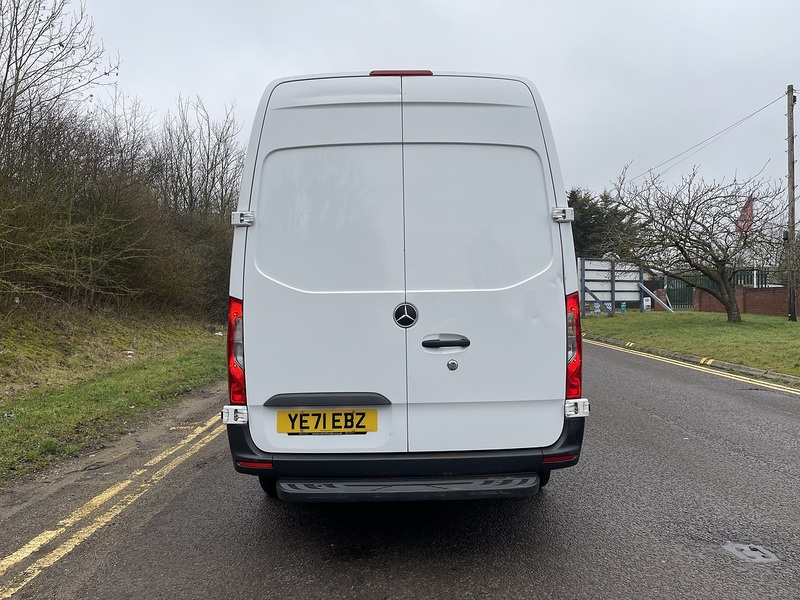 Mercedes-Benz Sprinter 2.0 315 CDI Progressive RWD L2 H2 Euro 6 (s/s) 5dr - U583