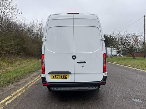 Mercedes-Benz Sprinter 2.0 315 CDI Progressive RWD L2 H2 Euro 6 (s/s) 5dr - U583